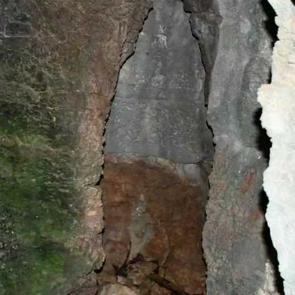 Bin 700 metre yukarıda devasa mağara: Keşfedildiğinden beri çıkışı bulan olmadı