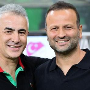 Bir hafta &ouml;nce Amed'e veda eden teknik direkt&ouml;r Bursaspor'un başına ge&ccedil;ti