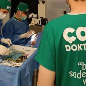 &Ccedil;are Doktorları, Ugandalı hastalar i&ccedil;in geri d&ouml;n&uuml;yor