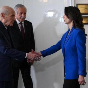 DEM Partİ'den Bahçeli'nin 'İmralı' çağrısına cevap