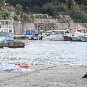 Denizde erkek cesedi bulundu