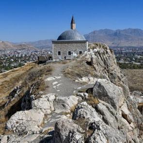 Eşsiz manzaradaki manevi atmosfer: Süleyman Han Cami