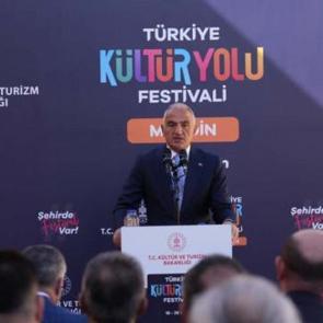 Bakan Ersoy: Mardin'de festivalimiz i&ccedil;in 16 mekan ve 30 farklı nokta belirledik