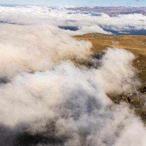 Sislerin içindeki doğa harikası: Sultan Murat Yaylası