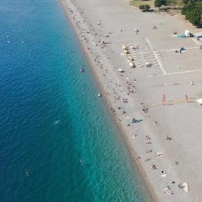 Antalya’da yaz bitmedi! Ekim ayında deniz keyfi