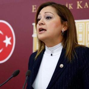 AK Parti'ye geçeceği iddia edilmişti! Burcu Köksal'dan açıklama
