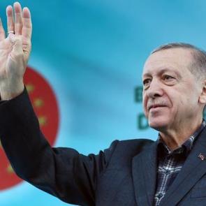 Cumhurbaşkanı Erdoğan’dan İstanbul teşkilatına tebrik mesajı