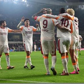 Leroy Sane alev aldı! Aslan yıktı ge&ccedil;ti