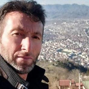 Y&uuml;ksek gerilim hattında feci &ouml;l&uuml;m! 12 metre y&uuml;kseklikteydi...