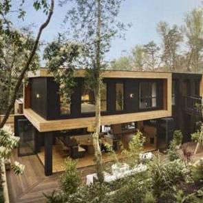 Zenginlik mutluluk getirmedi: Çekilişle kazandığı evi zarına sattı!