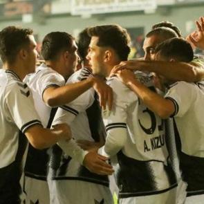 3. Lig ekibi derbide 'şimşek' &ccedil;aktı! Bu sezon bir ilk oldu