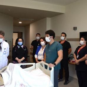 Bursa’da umut operasyonu: 9 yaşındaki oğlu için böbreğini bağışladı