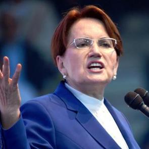 Akşener, İYİ Parti'nin doğum gününü kutladı