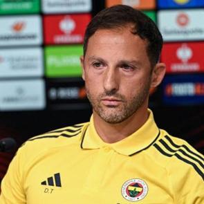 Fenerbah&ccedil;e'de Jhon Duran krizi b&uuml;y&uuml;yor: 'Antrenmanlara kısmen katılıyor'