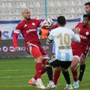 Kafayı S&uuml;per Lig'e taktılar! 1. Lig'in namağlup takımı 2 golle kazandı