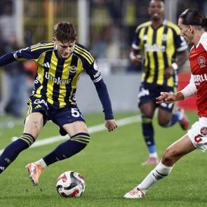 Ma&ccedil; biter bitmez soyunma odasına gitmişti: Ger&ccedil;ek ortaya &ccedil;ıktı