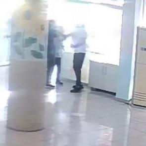 &Ouml;ğretmene tokat atan veli tutuklandı