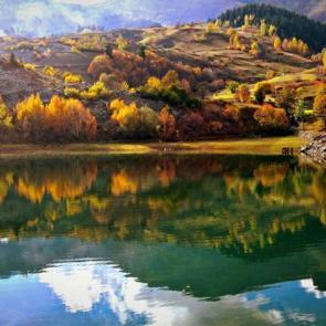 &ldquo;Sakin şehir&rdquo; Şavşat&rsquo;ta sonbahar: Seyrine soyumsuz manzaralar