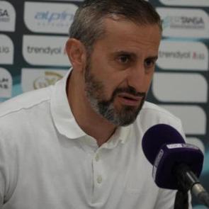 S&uuml;per Lig'e y&uuml;kselmek isteyen takımın hocası '&Ouml;zlemiştik' diyerek a&ccedil;ıkladı