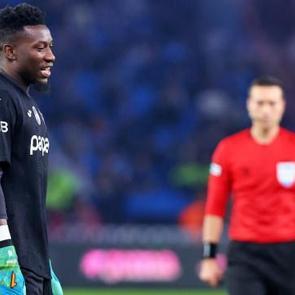 Trabzonspor g&ouml;z&uuml;n&uuml; Galatasaray ma&ccedil;ına &ccedil;evirdi! Yıldız oyuncudan ilk s&ouml;zler