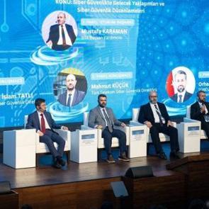 Türkiye'nin e-Devlet'i dost ve kardeş ülkeler tarafından takip ediliyor