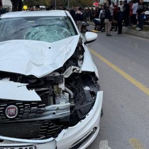 Otomobilin çarptığı kadın öldü