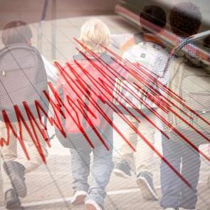 Balıkesir'de 6.1 büyüklüğünde korkutan deprem: Okullar 1 gün tatil edildi