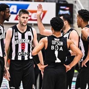 Beşiktaş basketbolda 44 yıl sonra ilki yaşadı