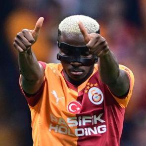 Osimhen, Fenerbah&ccedil;e derbisine yetişecek mi? Taraftarı umutlandıran detay