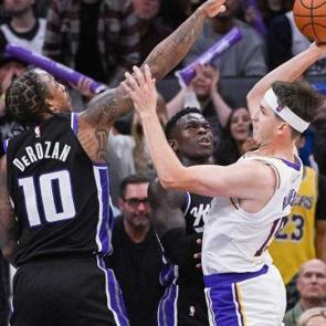 NBA'in 98 doğumlu yıldızı: Tek ma&ccedil;ta 51 sayı attı, rakip perişan oldu