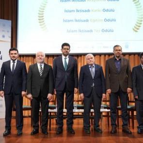 ÖNDER, İslam İktisadı Eğitim Ödülü'nün sahibi oldu