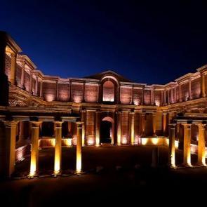 Paranın ilk basıldığı yer: Artık gece de parlayacak!