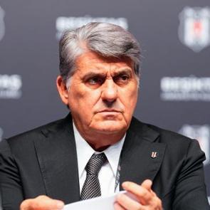 Derbi mağlubiyeti sonrası Serdal Adalı'dan acil toplantı kararı