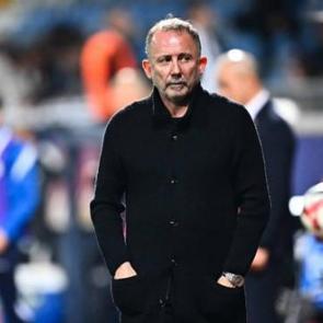 Sergen Yal&ccedil;ın'dan derbi a&ccedil;ıklaması! 'B&ouml;yle uygun g&ouml;rd&uuml;m'