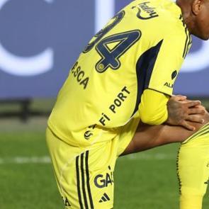 Talisca'dan 'Penaltı' a&ccedil;ıklaması! 'B&uuml;y&uuml;k futbolcuların alışkın olmaları gerekiyor'