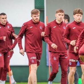 Trabzonspor, Galatasaray ma&ccedil;ına hazır! İki isim kafilede yok