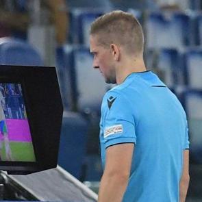 VAR'da Süper Ligi de etkileyecek yeni hazırlık! Dünya Kupası'nda denenecek