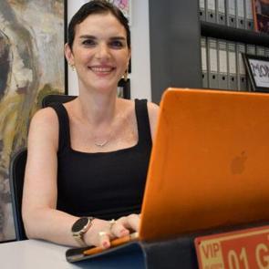 Yakınlarını kaybettiği kanserde kendi savaşını kazanmak istiyor