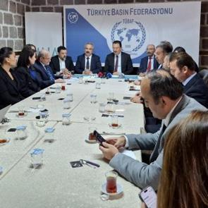 AK Partili Yavuz'dan seçim tarihiyle ilgili açıklama