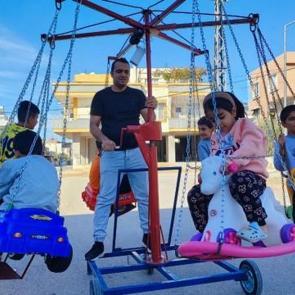 İmrendiren hayal: Seyyar dönme dolapla yüzleri güldürdü