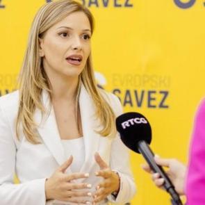 Başbakanı istifaya davet etti: Türkiye'den özür dilemeliyiz!