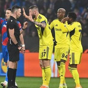 Fenerbah&ccedil;e, skandal hakemin yakasını bırakmıyor! UEFA'ya gidilecek: İtirafı ortaya &ccedil;ıktı