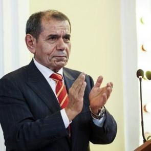 Galatasaray Başkanı Dursun &Ouml;zbek: 'Ajax &ouml;nemli bir eşik'