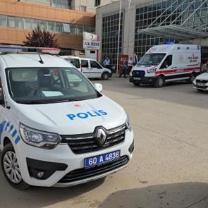 Kavgayı ayırmak isteyen amcasını yanlışlıkla vurdu