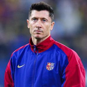 Beşiktaş ve Fenerbah&ccedil;e ilgileniyordu! Robert Lewandowski'den ters k&ouml;şe