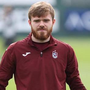Trabzonspor'a yıldız futbolcusundan k&ouml;t&uuml; haber
