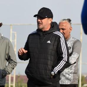 1. Lig ekibinde teknik direkt&ouml;r ayrılığı!