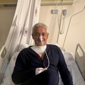 35 yıl sigara içti, gırtlağının yarısı alındı