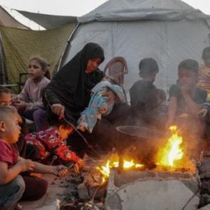 5 çocuğunu kaybedince 36 toruna bakıyor! Gazzeli ninenin yoklukla imtihanı