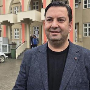Kosova'nın tek Türk belediyesi Mamuşa'da yine Krasniç başkan oldu